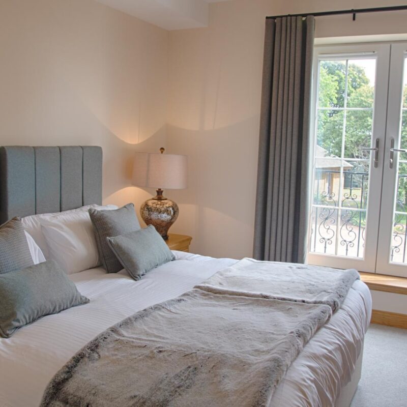 Dornoch Apt 8 6
