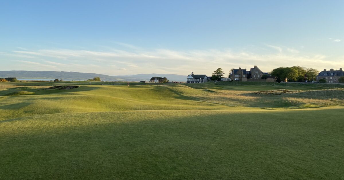Royal Golf Hotel