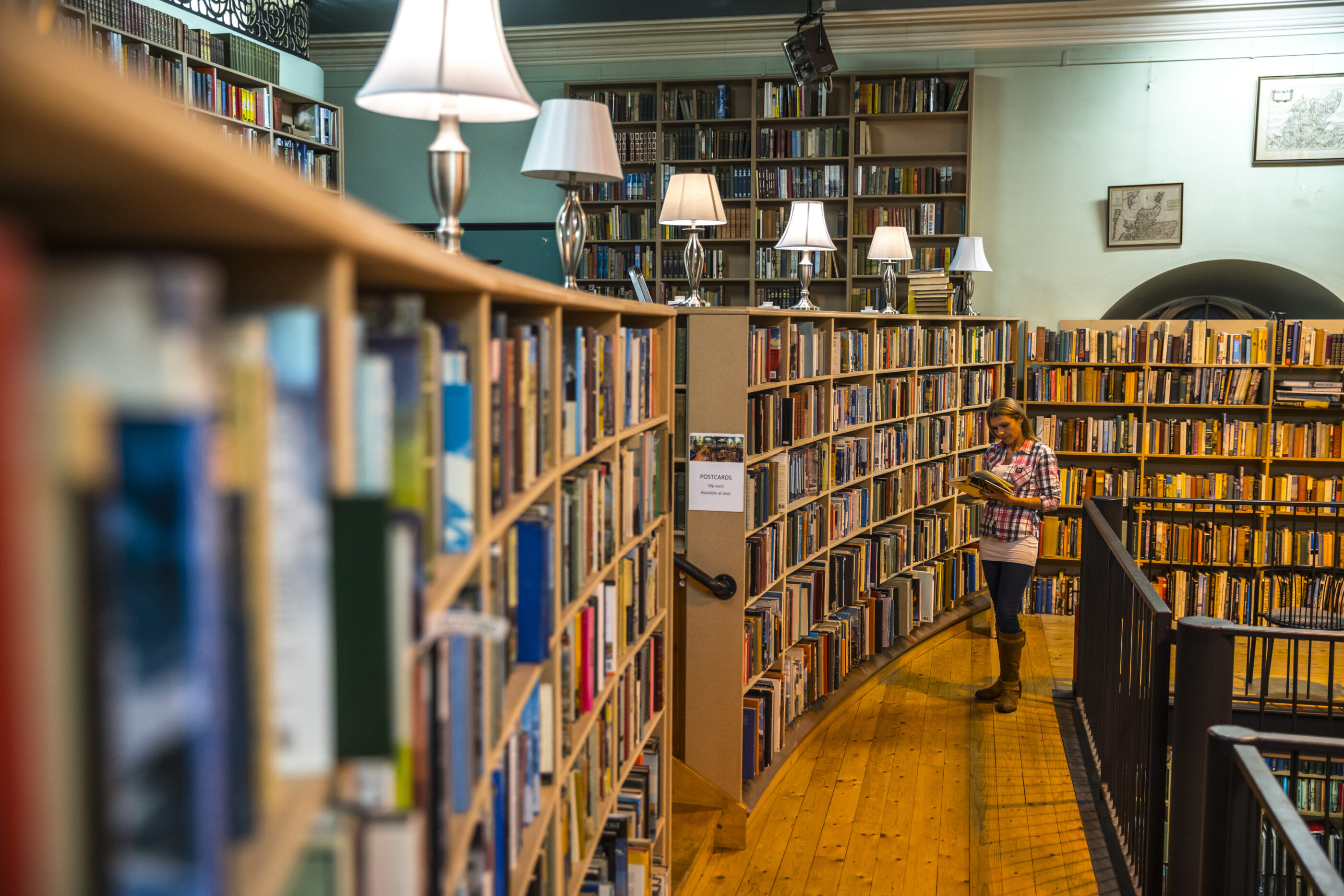 Leaky's Book Shop - Visit Britain 55