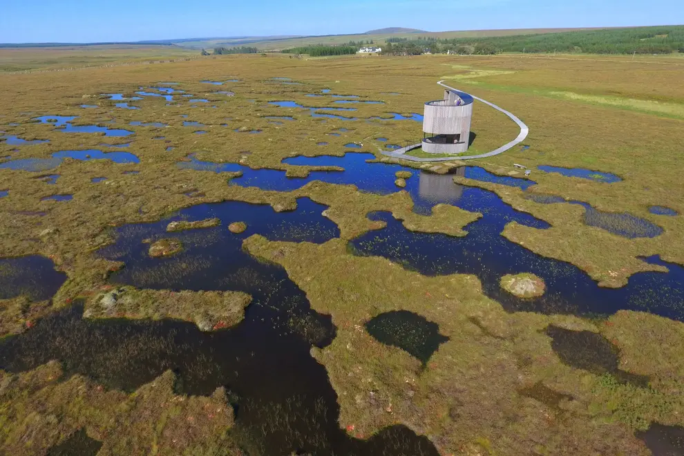 Habitats RSPB forsinard flows N Cowie pool system and flows tower